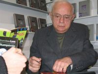 Stanisław Lem 
Fotografija: Wikipedija